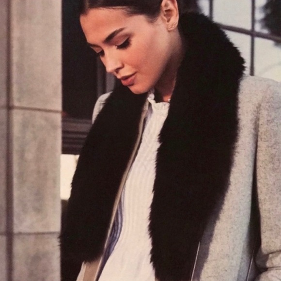 UNREAL FUR Black Stole Faux Fur Wrap Scarf - Picture 6 of 14